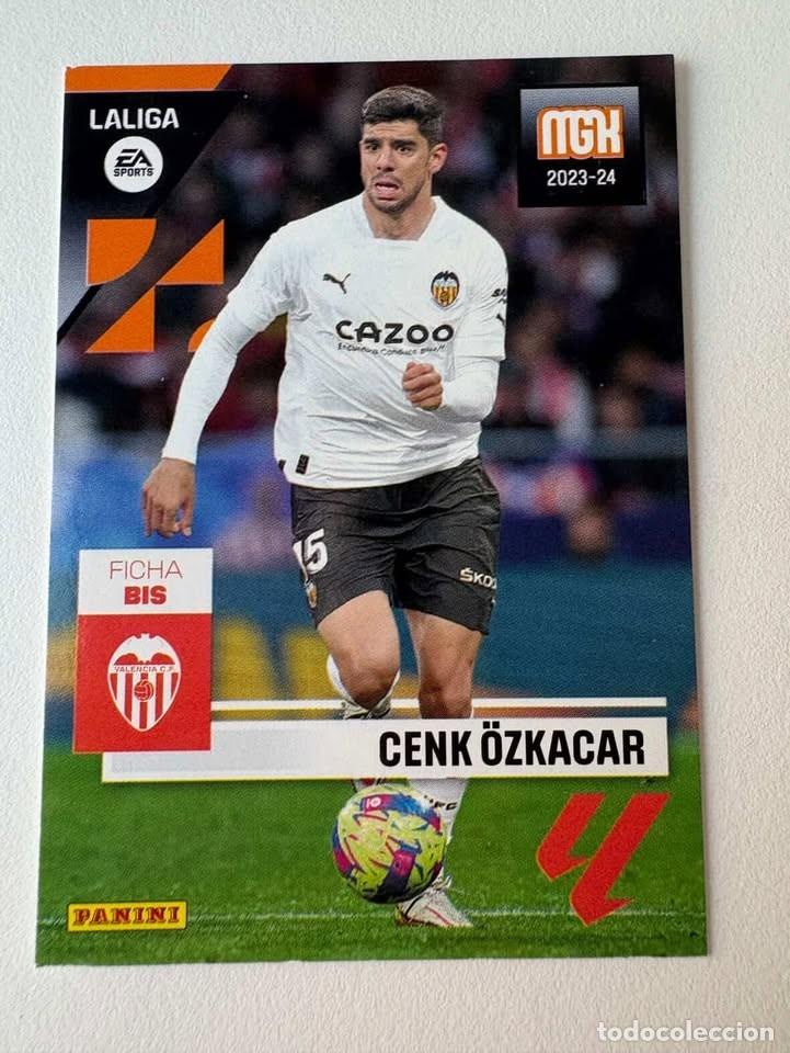Coleccionismo deportivo: Cenk &Ouml;zkacar Ficha Bis Valencia 350bis Megacracks 2023-24