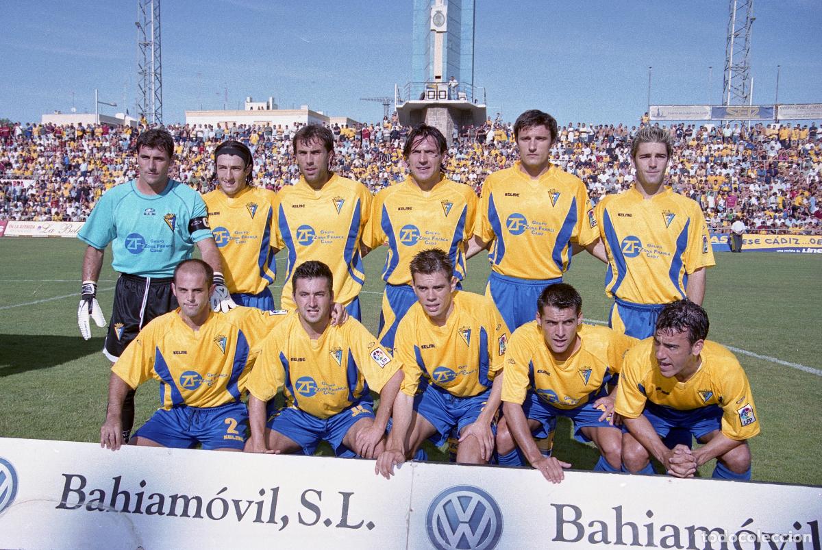 Coleccionismo deportivo: FOTO POSTAL C&Aacute;DIZ CF 2003/04