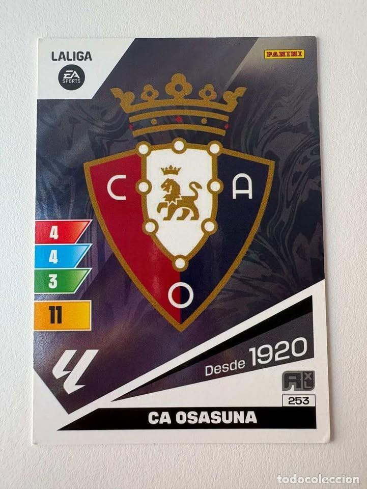 Coleccionismo deportivo: Escudo Osasuna 253 Adrenalyn 2023-24