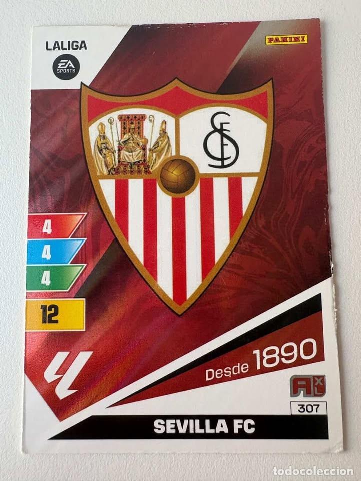 Coleccionismo deportivo: Escudo Sevilla 307 Adrenalyn 2023-24