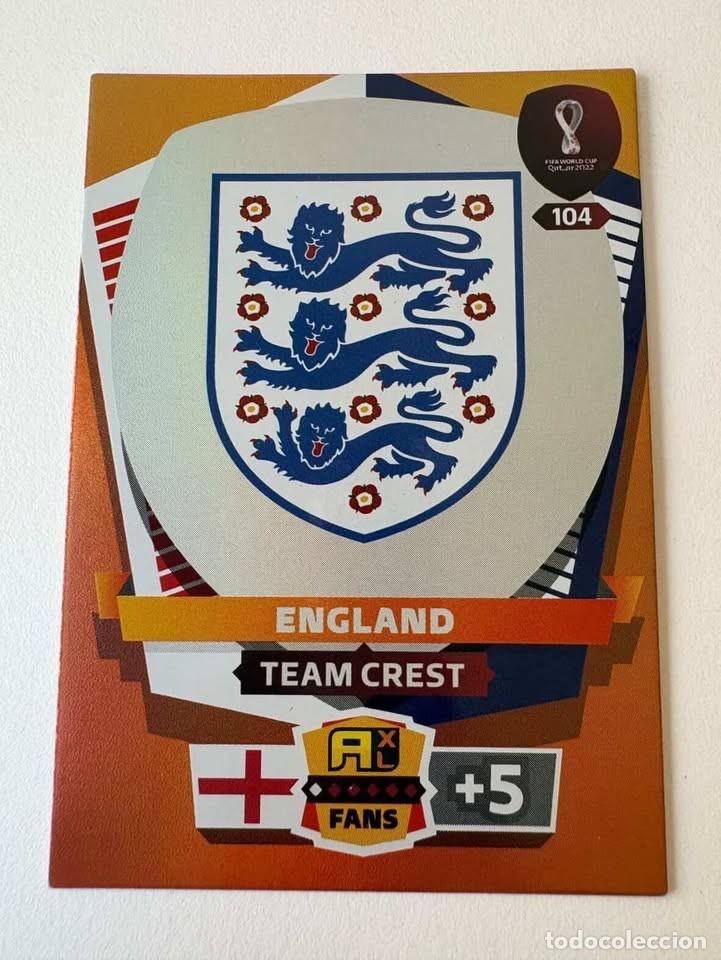 Coleccionismo deportivo: Escudo Inglaterra Team Crest 104 Adrenalyn Mundial Qatar 2022