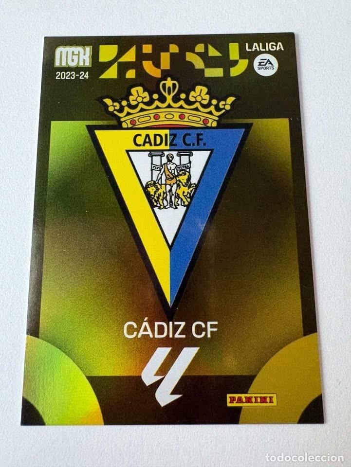 Coleccionismo deportivo: Escudo C&aacute;diz 127 Megacracks 2023-24
