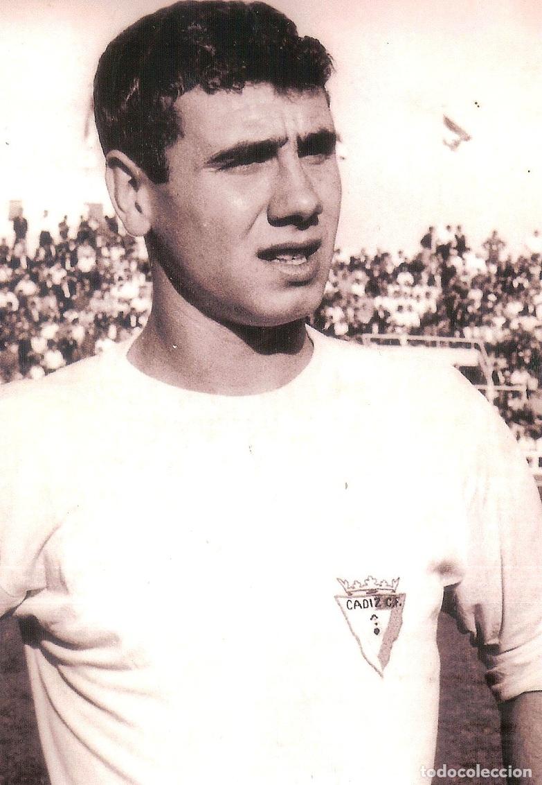 Coleccionismo deportivo: FOTOGRAF&Iacute;A PEDRITO C&Aacute;DIZ CF RC CELTA