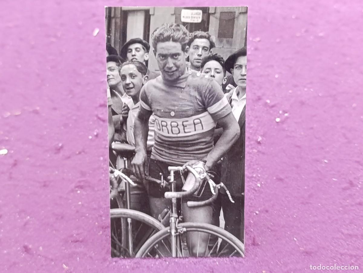 Collezionismo sportivo: 1934, Antigua Fotograf&iacute;a de archivo, b/n, Luciano Montero, vencedor Carrera Ciclista de O&ntilde;ate