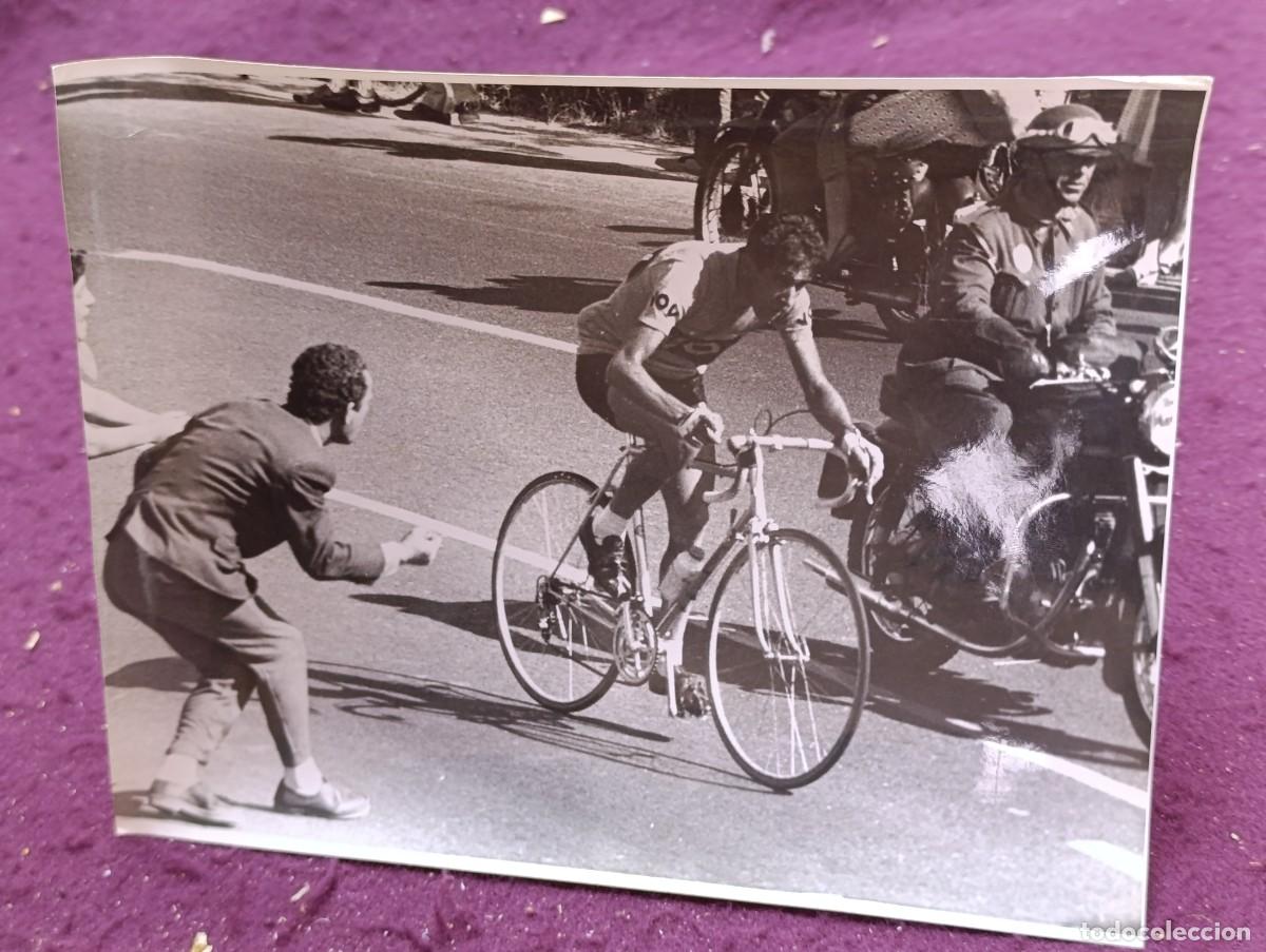 Sammelleidenschaft Sport: 1961, Antigua Fotograf&iacute;a de archivo, b/n, Bahamontes, IX Campeonato de Espa&ntilde;a de Fondo