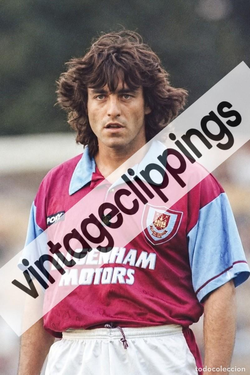 Coleccionismo deportivo: PAULO FUTRE Fotografia 1996-1997 West Ham foto futbol Portugal Atletico Madrid