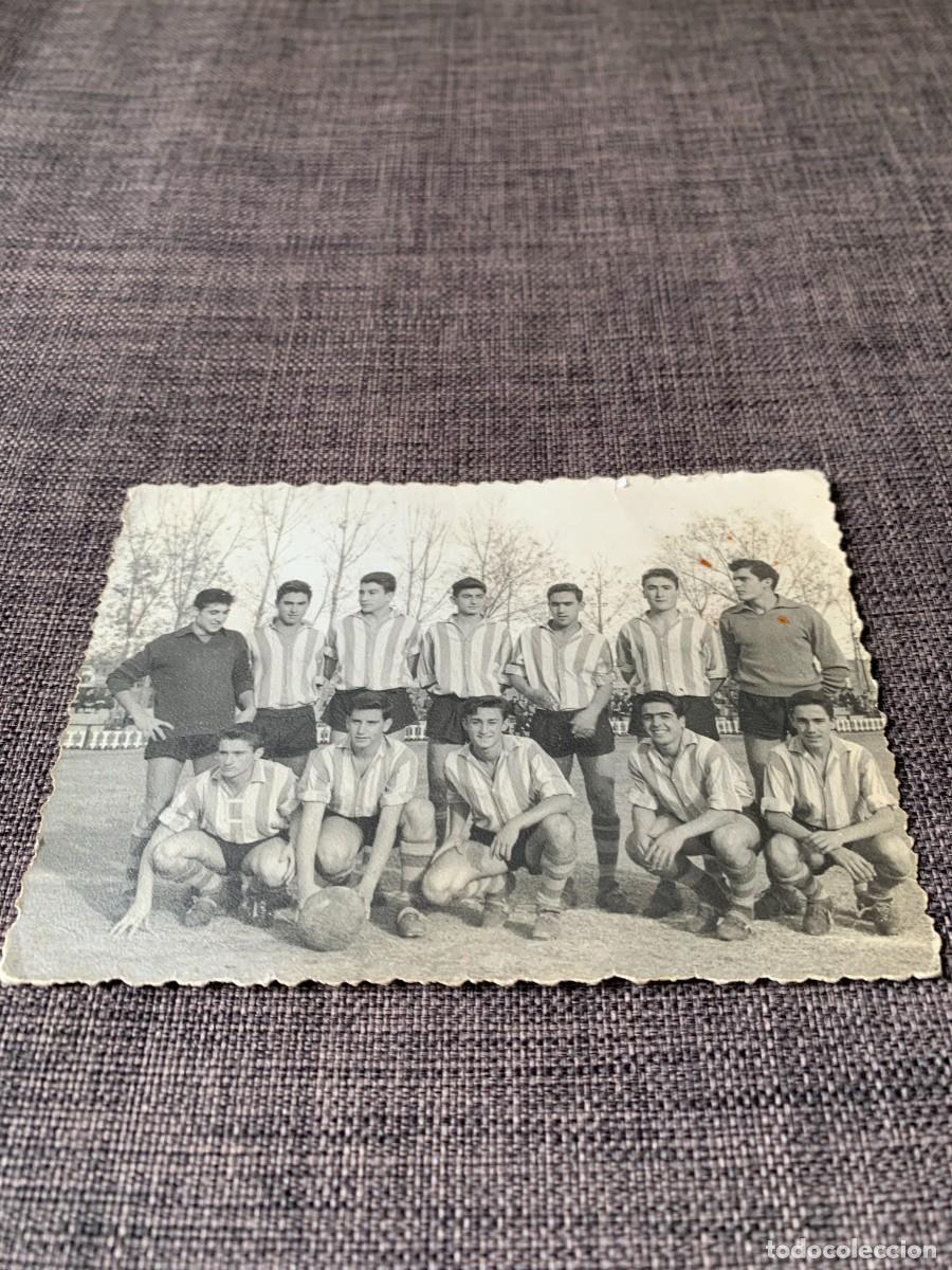 Coleccionismo deportivo: FOTOGRAFIA EQUIPO FUTBOL. A&Ntilde;O 1960. FOTOS PUERTO SAGUNTO. 10,5X7,5 CM. PEDIDO MINIMO 10 EUROS.