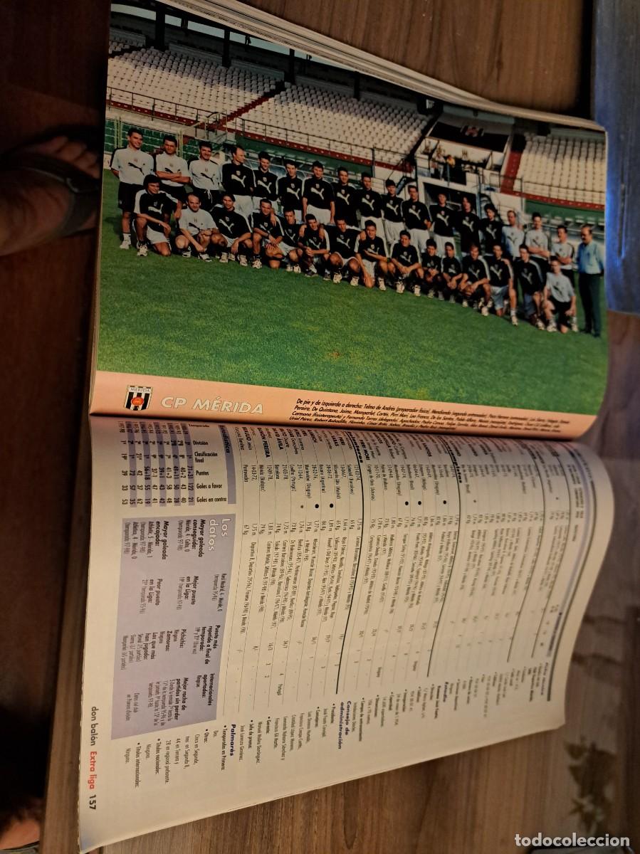 Coleccionismo deportivo: Foto plantilla y jugadores Don Bal&oacute;n 98-99. CP Merida