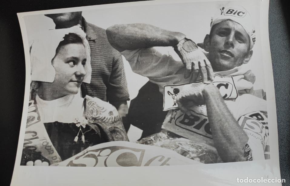 Sports collectibles: EL ALEMAN ROLF WOLFSHOHL MAILLOT AMARILLO EN AURILLAC, TOUR DE FRANCIA 1968, CICLISMO, TELEFOTO