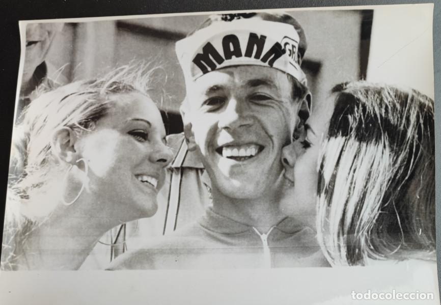 Sammelleidenschaft Sport: TOUR DE FRANCIA 1968, SEO DE URGEL ESPA&Ntilde;A, VAN SPRINGEL FELICITADO, TELEFOTO