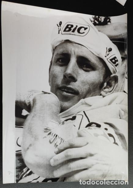 Collezionismo sportivo: TOUR DE FRANCIA 1969 AURILLAC, ROLF WOLFSHOH MAILLOT AMARILLO Y 2&ordm; EL ESPA&Ntilde;OL SAN MIGUEL, TELEFOTO