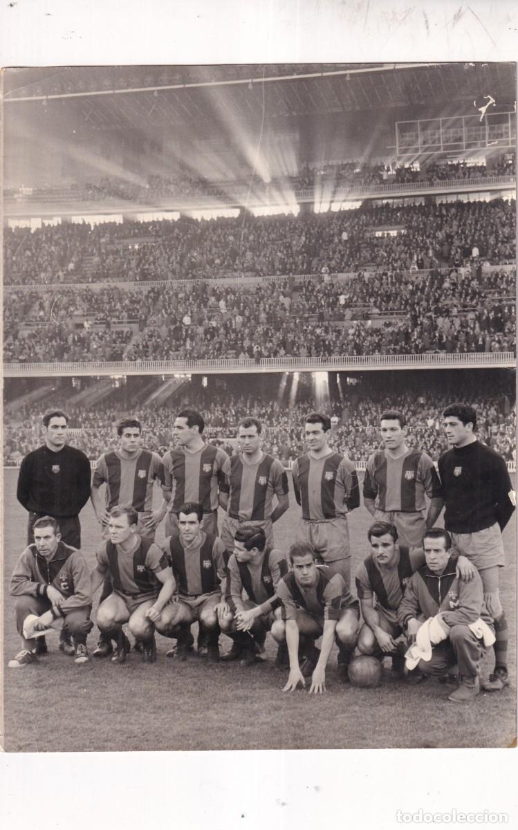 Collectionnisme sportif: Fotograf&iacute;a 23 x 18 cm Bar&ccedil;a Barcelona futbol club dentro del estadio Camp Nou A&ntilde;o 50 Kubala