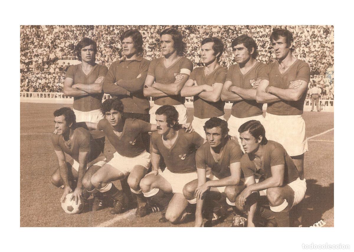 Sports collectibles: FOTO POSTAL CD LINARES 1973/74