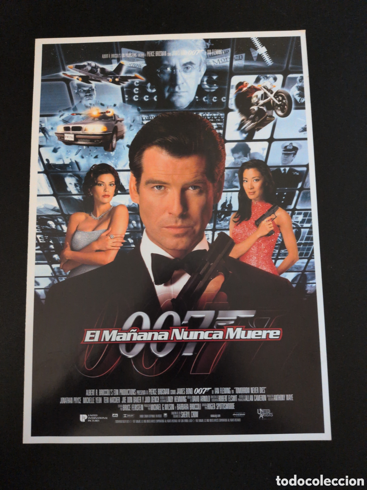 Coleccionismo deportivo: EL MA&Ntilde;ANA NUNCA MUERE JAMES BOND 007 PIERCE BROSNAN GUIA DE CINE ORIGINAL B125
