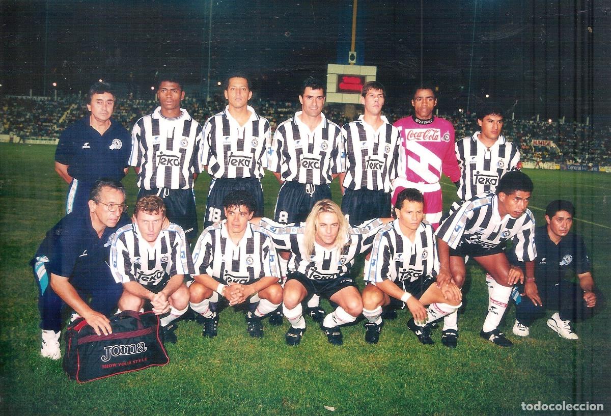 Coleccionismo deportivo: FOTOGRAF&Iacute;A AT. CELAYA MEXICO TROFEO CARRANZA 1996