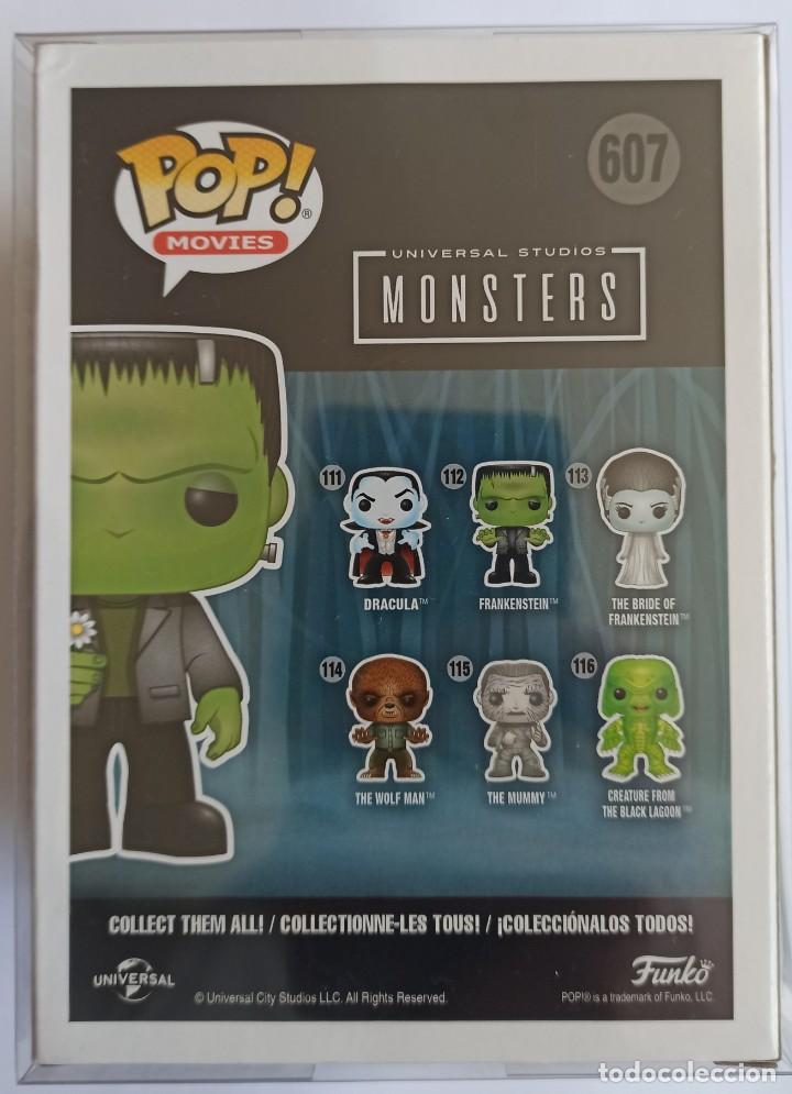 Funko Pop: Funko Pop! Frankenstein con flor 607 (GITD) - Universal Studios Monsters + caja protectora - Foto 4