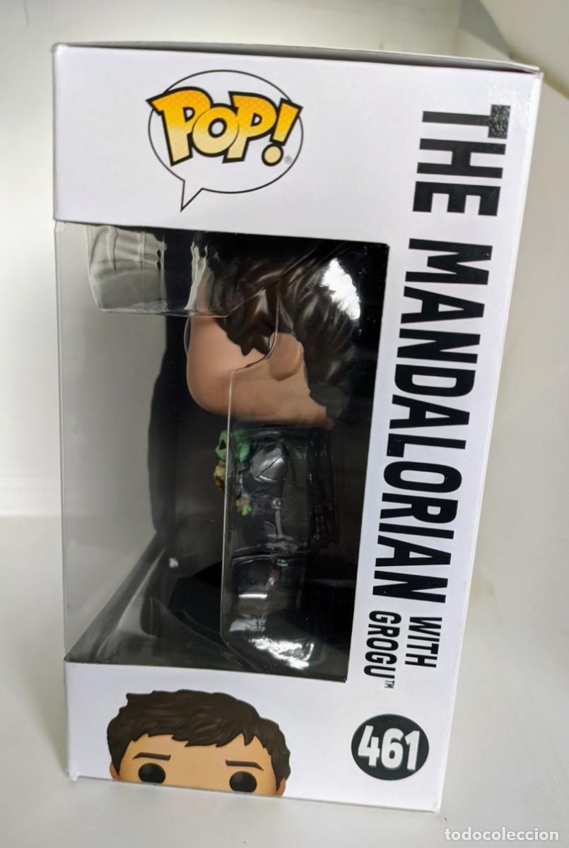 Funko Pop: Funko pop Mandalorian con Grogu en brazos REF 461 - Foto 2