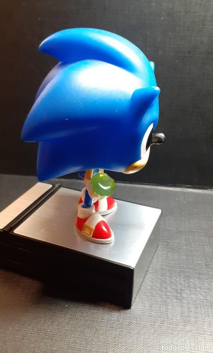 Funko Pop: Funko Pop Sonic The Hedgehog with Emerald - Foto 4