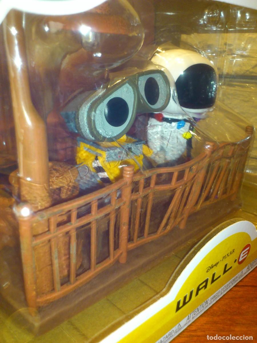 Funko Pop: WALL E - WALL.E - WALL-E Y EVA - MOMENT - WALL-E & EVE - FUNKO POP - 1119 - NUEVO - Foto 14