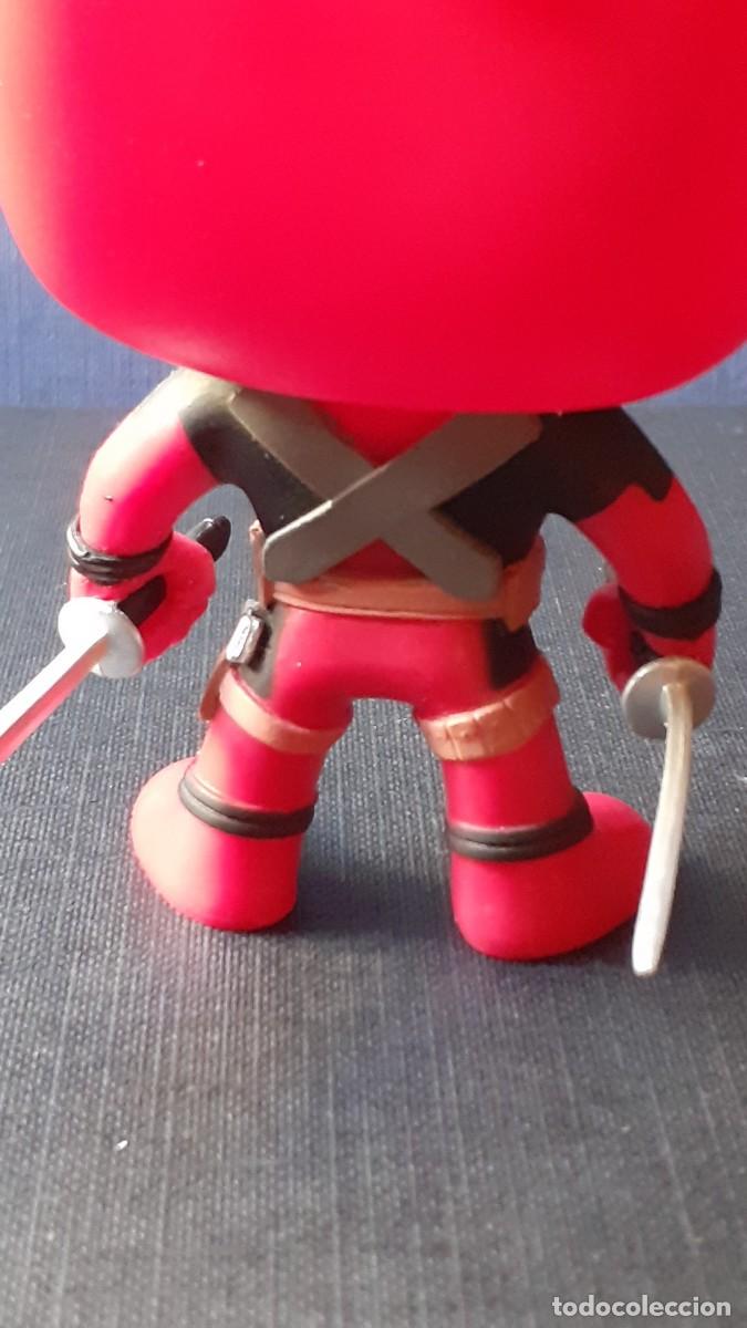 Funko Pop: Deadpool con Espadas (Funko POP Marvel 111) - Foto 9