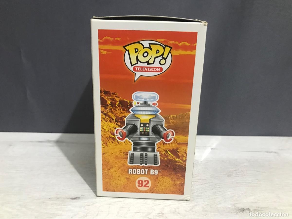 Funko Pop: Funko pop Robot B9 92 en su caja original - Foto 4