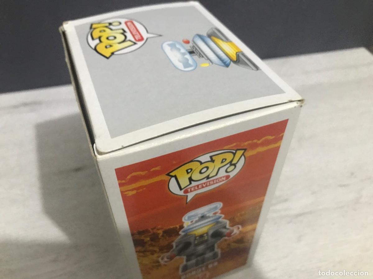 Funko Pop: Funko pop Robot B9 92 en su caja original - Foto 11