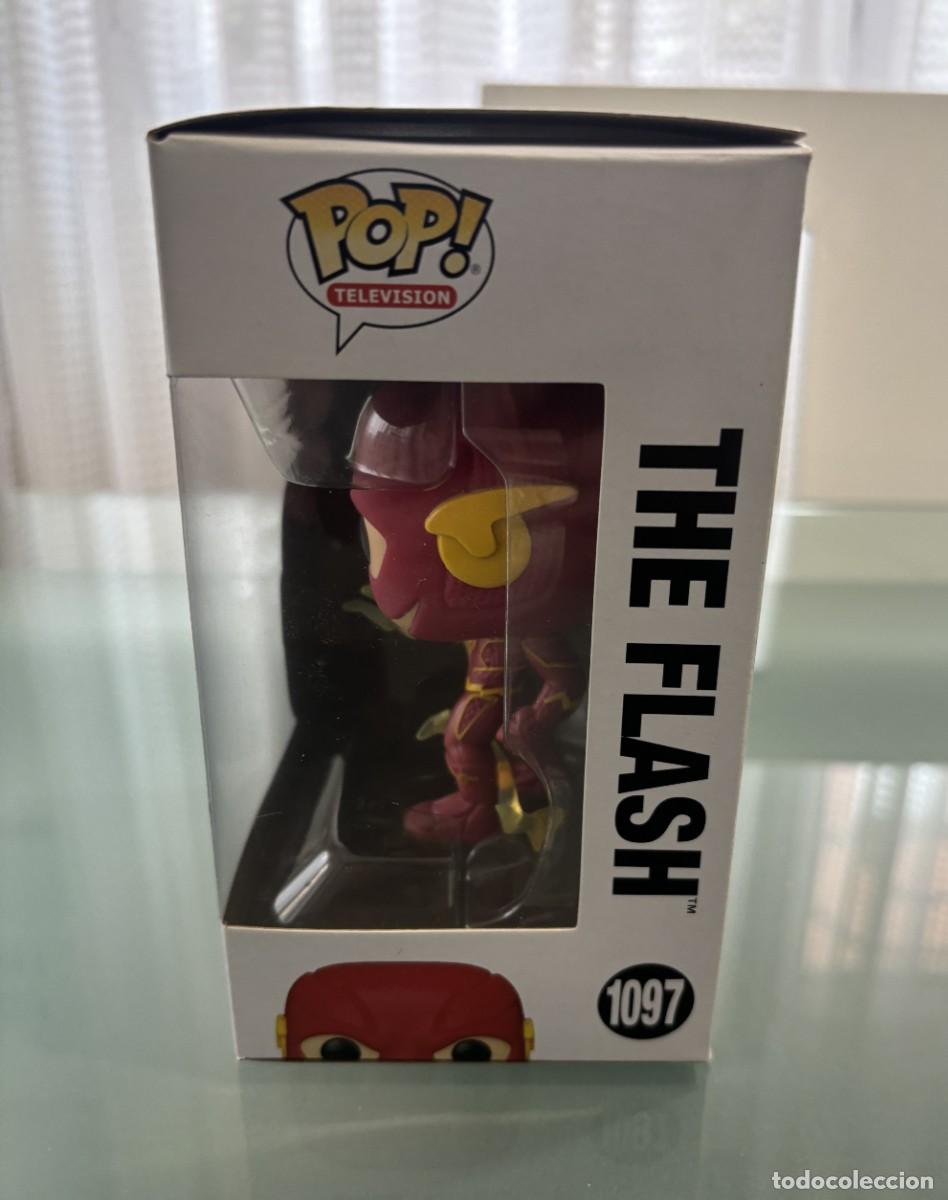 Funko Pop: FUNKO POP THE FLASH 1097 Television - Foto 3