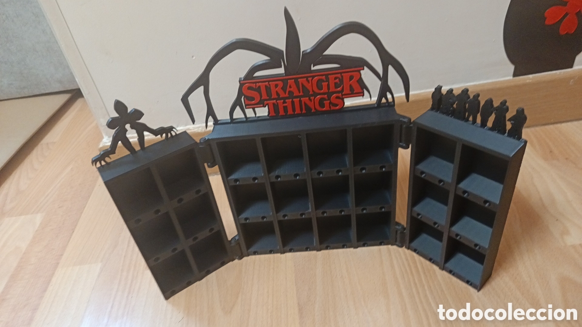 Funko Pop: Expositor Stranger Things Kinder Joy - Foto 1