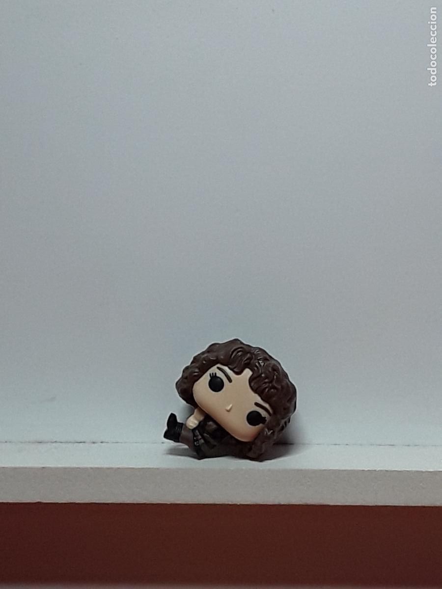 Funko Pop: STRANGER THINGS 2025 FUNKO POP! KINDER JOY 57 VC 283 VC283 NANCY CABLE DECO