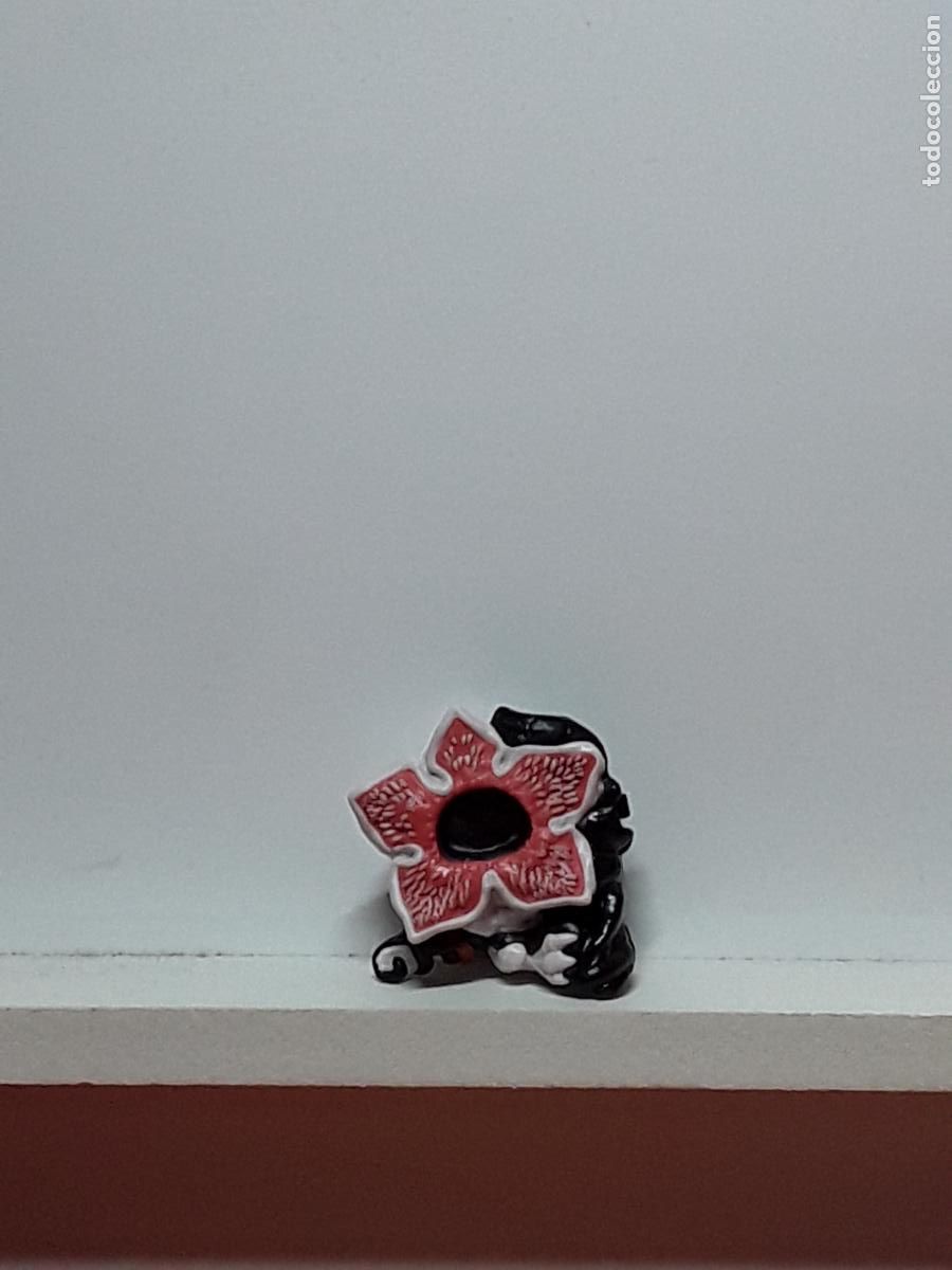 Funko Pop: STRANGER THINGS 2025 FUNKO POP! KINDER JOY 61 VC 287 VC287 DEMOGORGONE PEN DECO