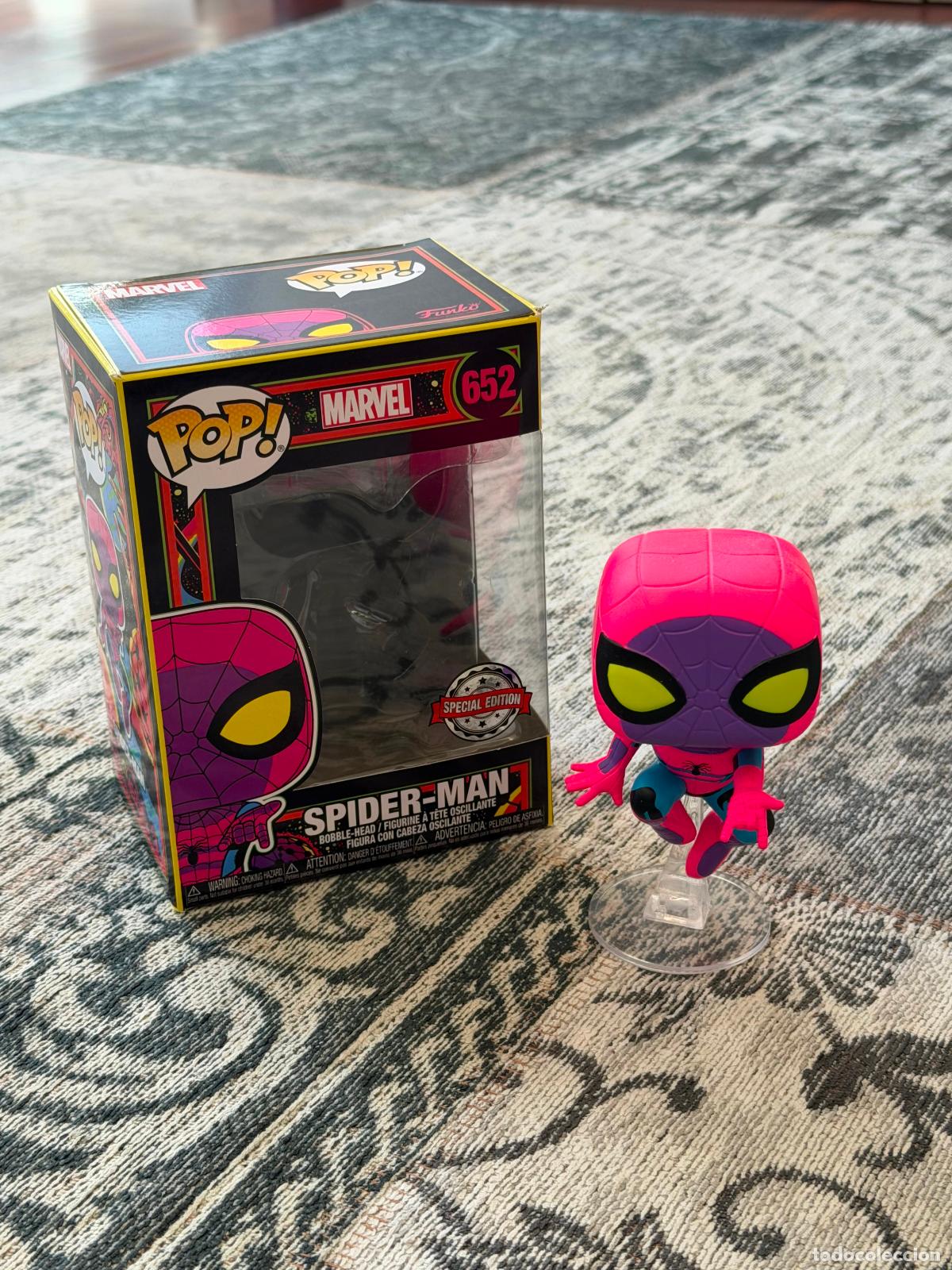 Funko Pop: FUNKO POP! BLACK LIGHT SPIDER-MAN 652 SPECIAL EDITION - Foto 11
