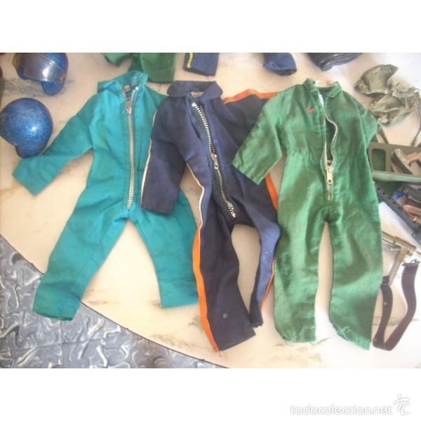 Geyperman: Dos figuras Geyperman, blanco y negro, y 35 complementos, trajes y armas - Foto 9