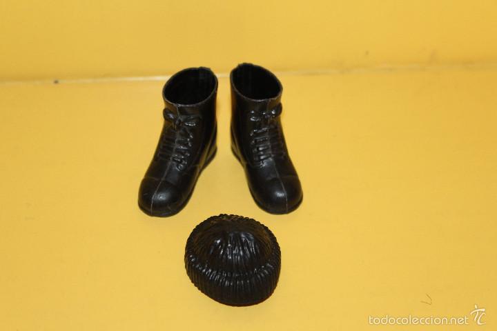 Geyperman: GORRO COMANDO SECRETO Y BOTAS DE GEYPERMAN -A&Ntilde;OS 70 - Foto 1