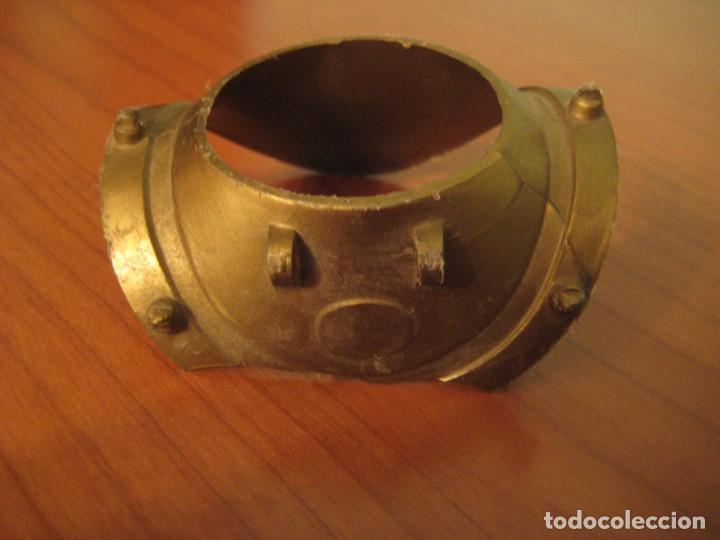 Geyperman: Geyperman. Parte de la escafranda del traje de buzo. - Foto 5