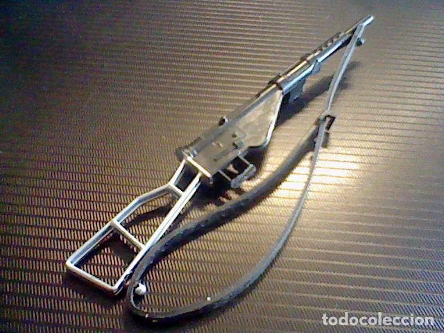 Geyperman: fusil  sten brit&aacute;nico ametralladora Geyperman 12,5 cms largo - Foto 2