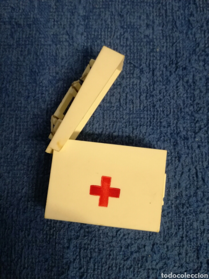 Geyperman: Lote del Medico de la Cruz Roja de Geyperman. - Foto 3