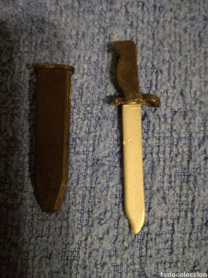 Geyperman: Dif&iacute;cil Cuchillo Machete Bayoneta de Geyperman con su funda. - Foto 1