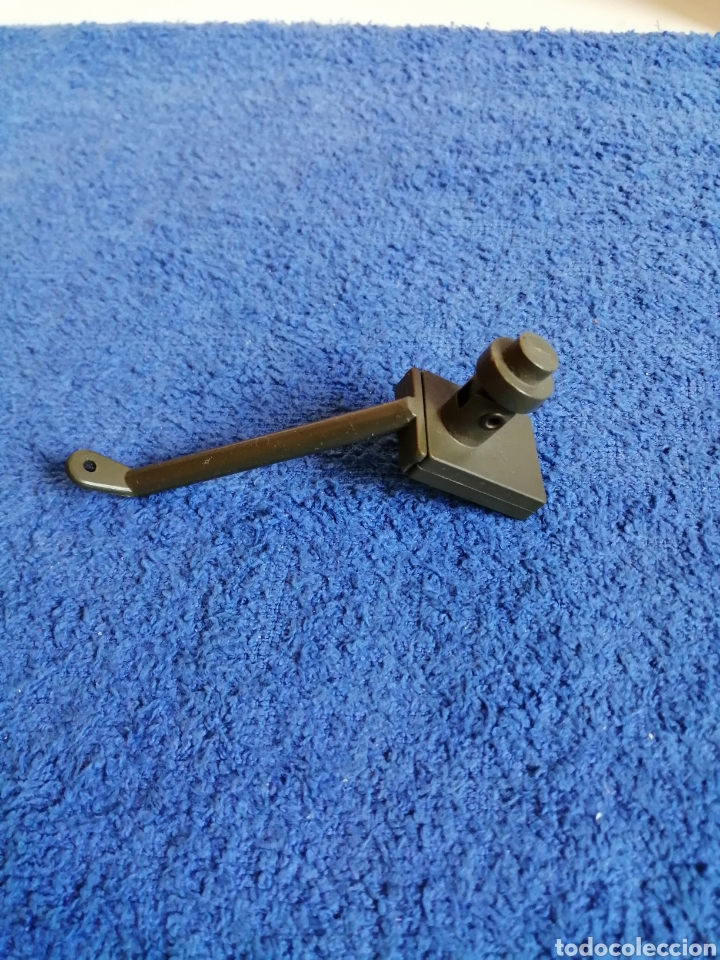 Geyperman: Pata y Soporte del Tr&iacute;pode de la Ametralladora Electrica de Geyperman - Foto 1