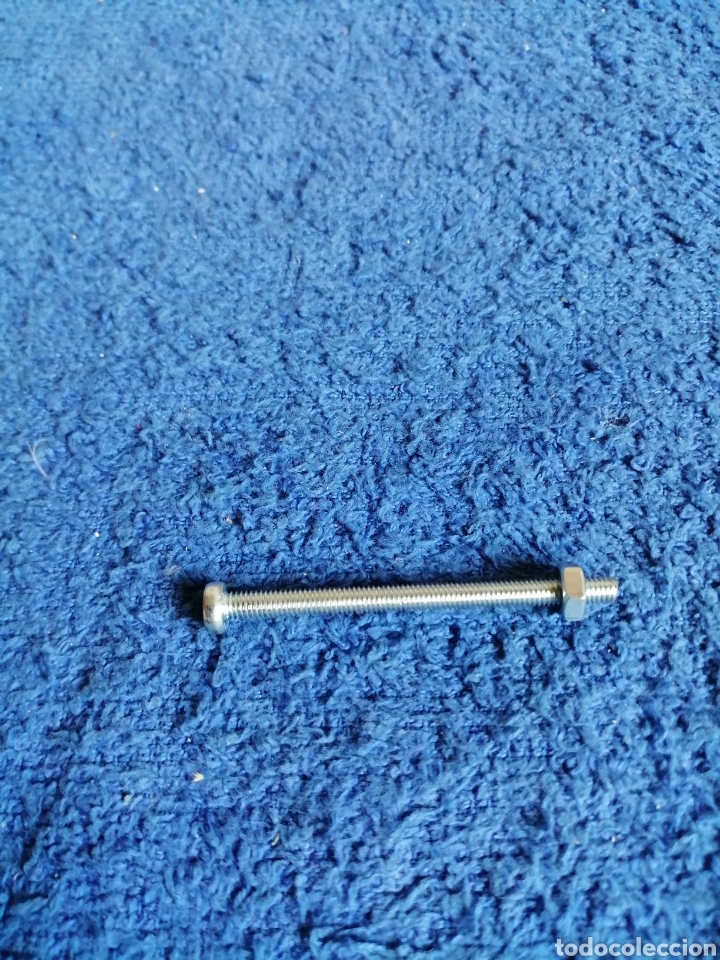 Geyperman: Tornillo y Tuerca del Manillar y Rueda de la Moto Sidecar de Geyperman - Foto 1
