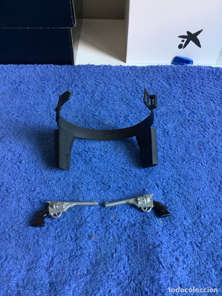 Geyperman: Cintur&oacute;n Cartuchera y Pistolas del Cowboy Geyperman - Foto 1