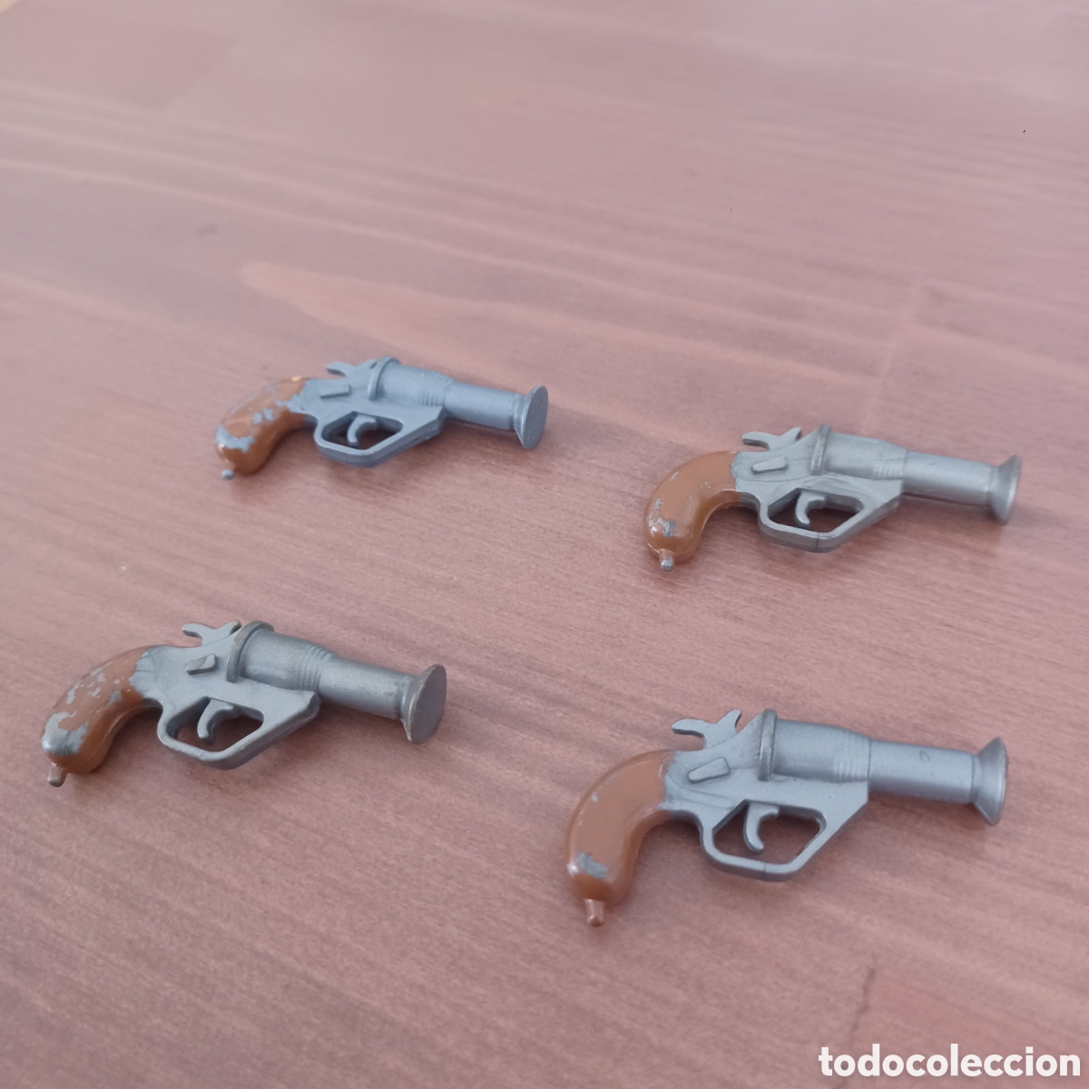 Geyperman: Lote 4 pistolas se&ntilde;ales geyperman - Foto 1