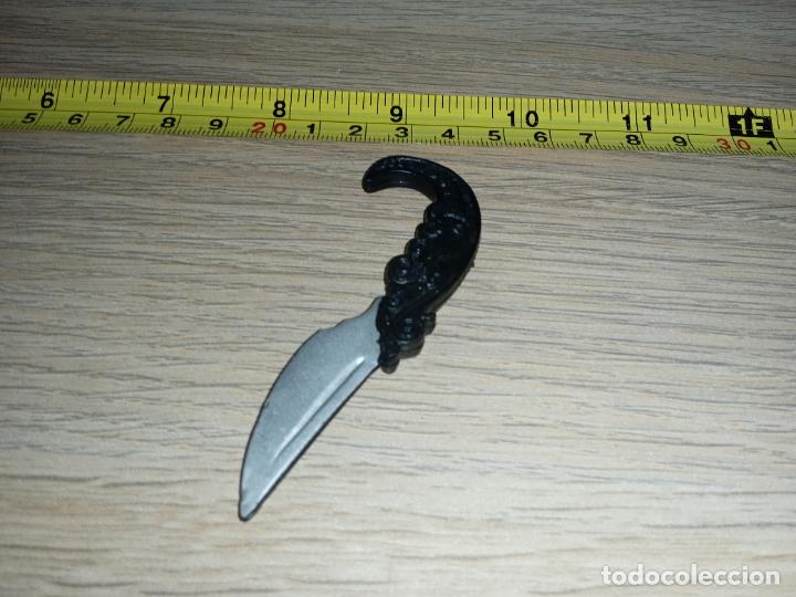 Geyperman: Cuchillo machete pu&ntilde;al figuras de acci&oacute;n geyperman action man - Foto 3