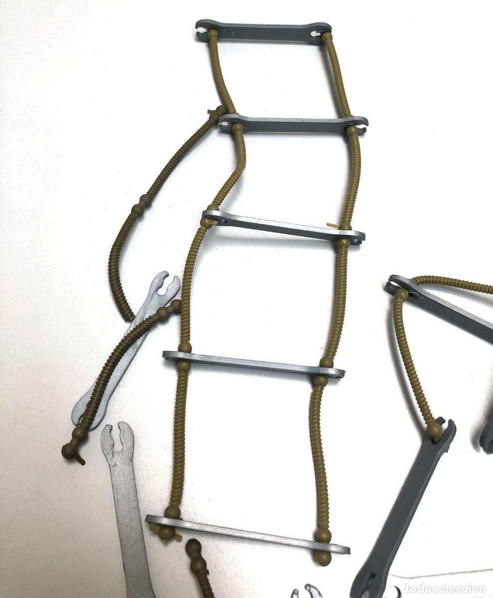 Geyperman: Accesorios Geyperman: Escalera rota - Foto 4