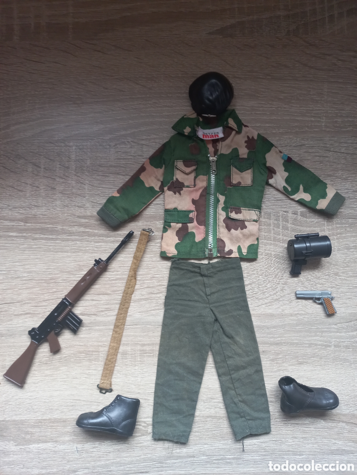 Geyperman: Conjunto del Geyperman Brigada Paracaidista - Foto 1
