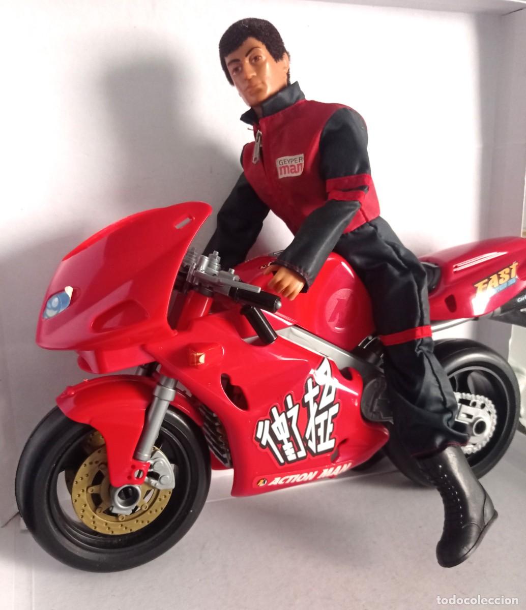 Geyperman: Moto KAWASAKI escala GEYPERMAN - Foto 3