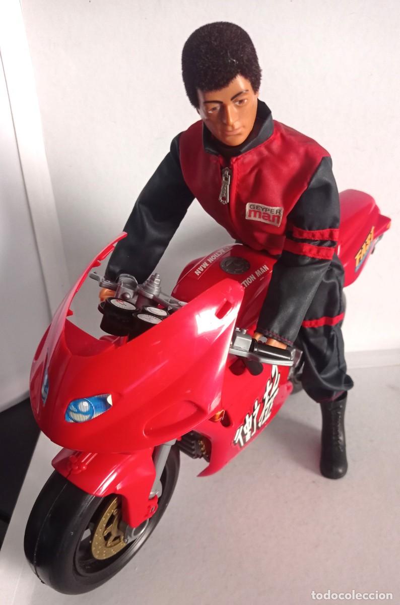 Geyperman: Moto KAWASAKI escala GEYPERMAN - Foto 6