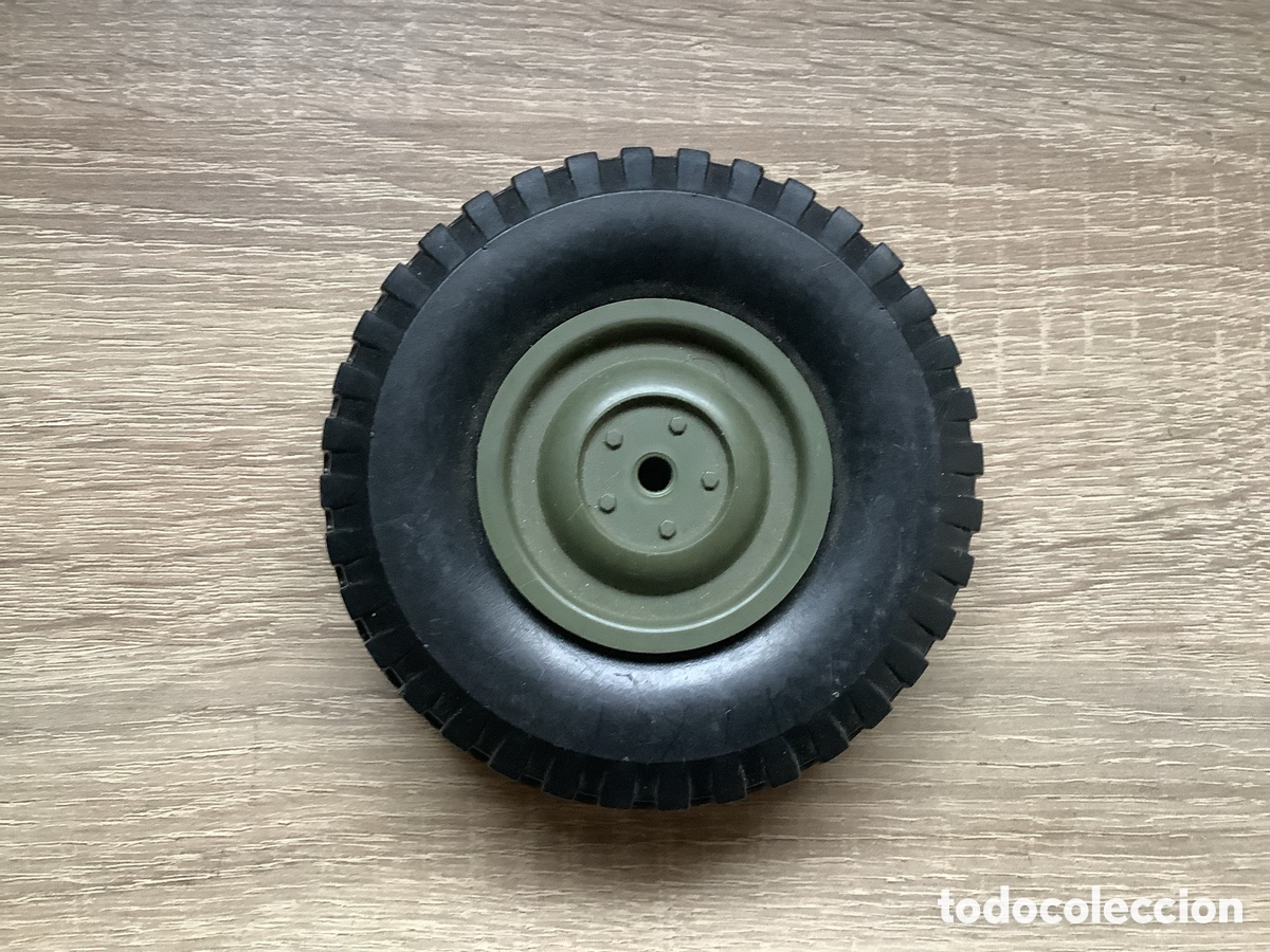 Geyperman: Rueda de Repuesto del Jeep Land Rover Geyperman - Foto 1
