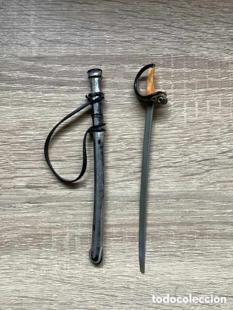 Geyperman: Sable y Funda del Geyperman Septimo de Caballer&iacute;a