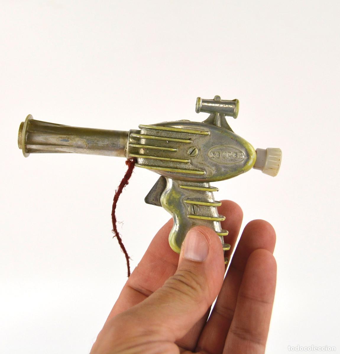 Geyperman: Geyper, pistola sideral para geyperman. 1970s. - Foto 2