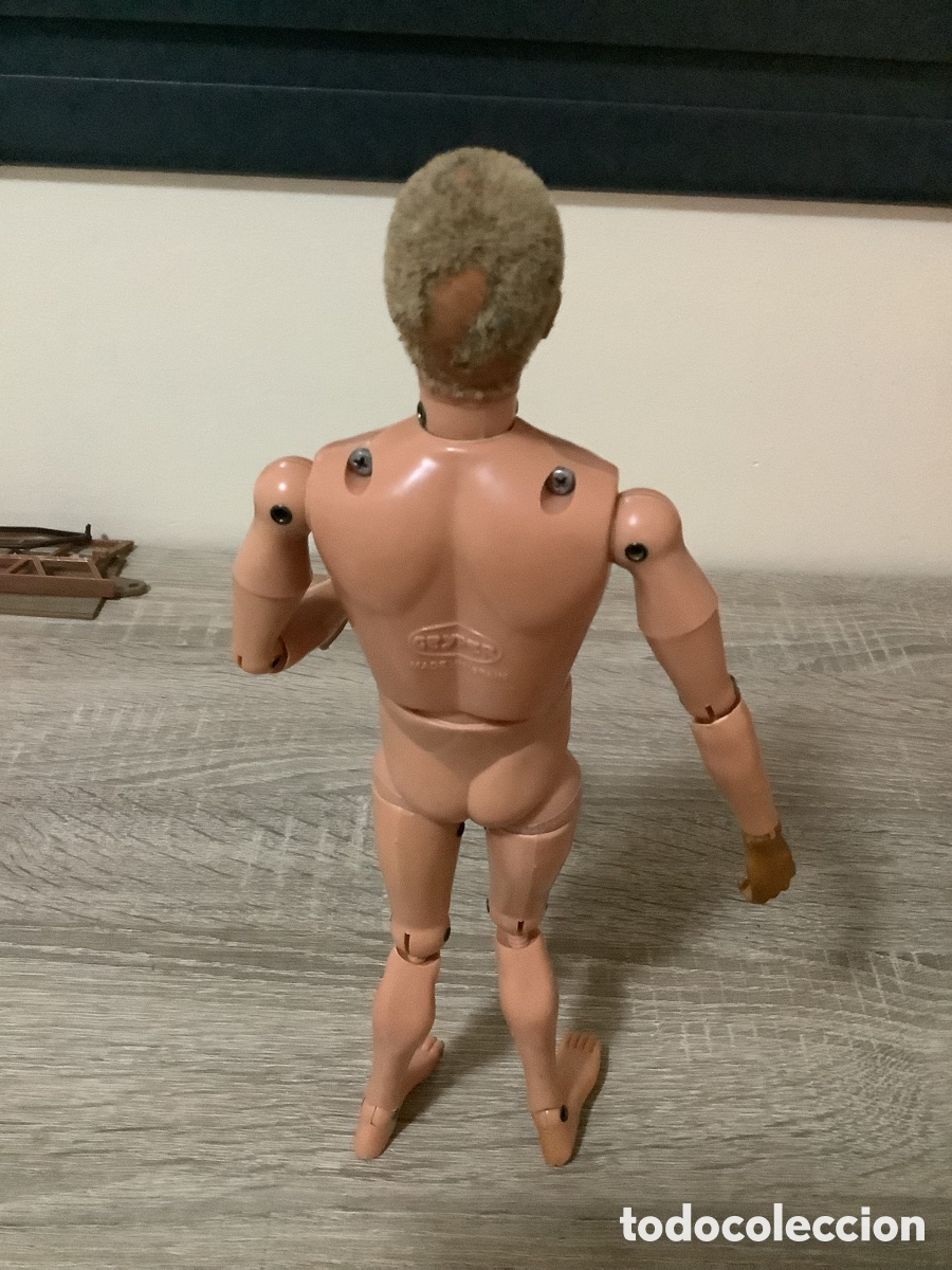 Geyperman: Maniqu&iacute; Geyperman Rubio con Barba - Foto 2
